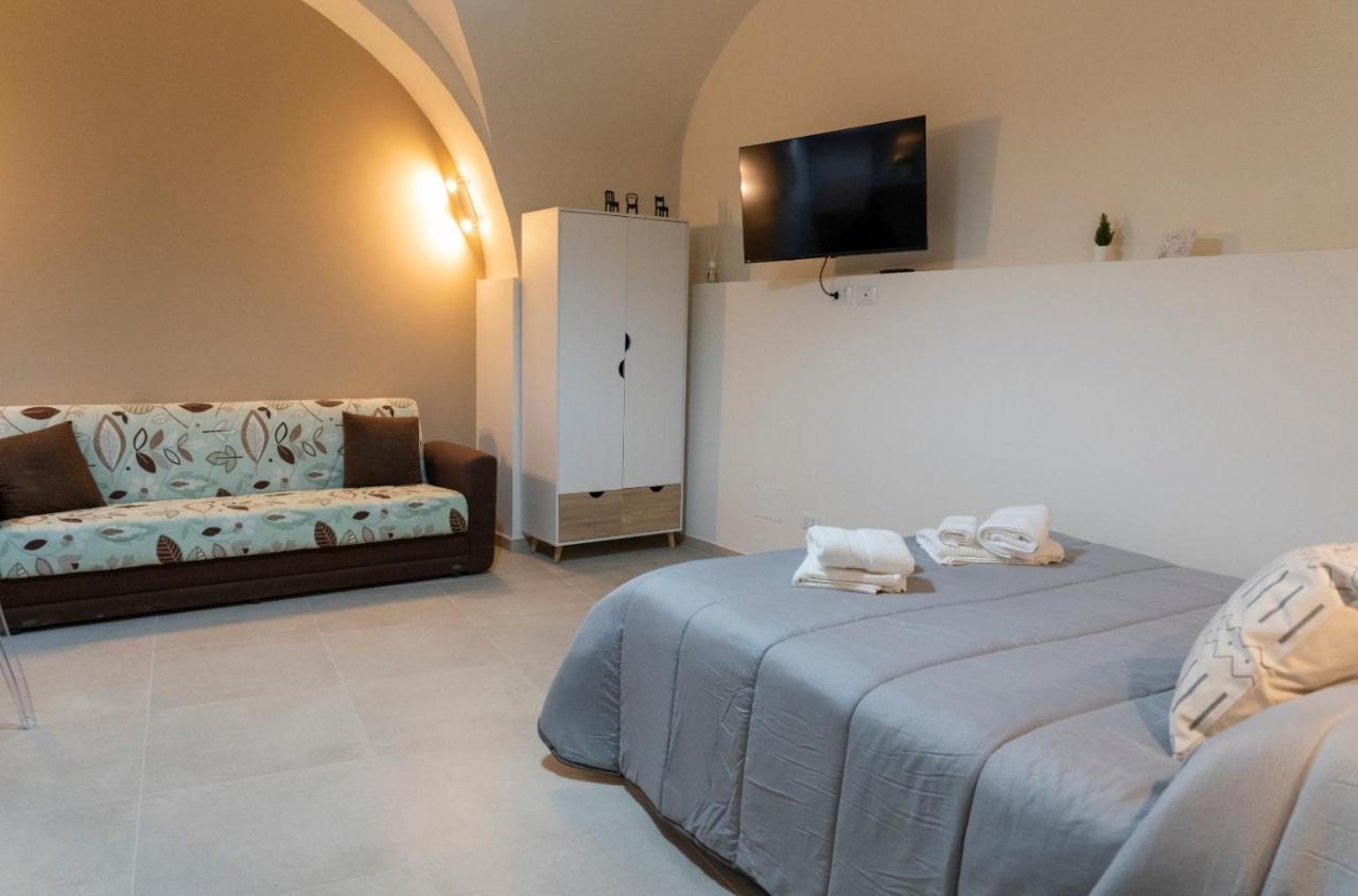 Ad Un Passo Dal Centro Apartment Catania Exterior photo